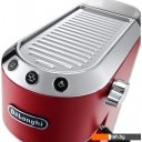 Кофеварки и кофемашины DeLonghi Dedica EC 685.R