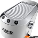 Кофеварки и кофемашины DeLonghi Dedica EC 685.W Кофеварки и кофемашины DeLonghi Dedica EC 685.W