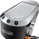 Кофеварки и кофемашины DeLonghi Dedica EC 685.BK