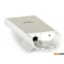 Беспроводные точки доступа Ubiquiti NanoStation Loco M5 [LOCO-M5]