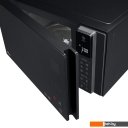 Микроволновые печи LG MS2595DIS