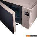 Микроволновые печи LG MS2535GISH