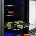 Винные шкафы Kitfort KT-2408