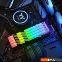 Оперативная память Thermaltake ToughRam RGB 2x32GB DDR4 PC4-28800 R009R432GX2-3600C18A