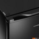 Холодильники MAUNFELD MFF50B