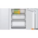 Холодильники Bosch Serie 4 KIN86VFE0