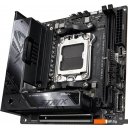 Материнские платы ASUS ROG Strix X670E-I Gaming WiFi