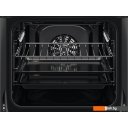 Духовые шкафы Electrolux SurroundCook 600 EOF3H50BX