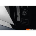 Микроволновые печи Electrolux LMS2203EMK