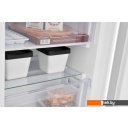 Холодильники Indesit IBD 18