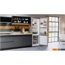 Холодильники Hotpoint-Ariston HT 5200 S
