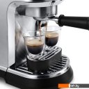 Кофеварки и кофемашины DeLonghi Dedica Maestro Plus EC950.M