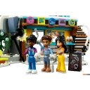 Конструкторы LEGO Friends 41756 Каникулы: Лыжная трасса и кафе