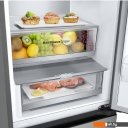 Холодильники LG GC-B509FNPW