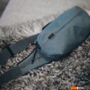 Женские и мужские сумки Thule Aion Sling Bag TASB102DSL 3205019 (синий)