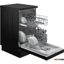 Посудомоечные машины Indesit DFS 1A50 B