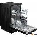 Посудомоечные машины Indesit DFS 1A50 B
