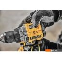 Шуруповерты, гайковерты, электроотвертки DeWalt DCD800NT (без АКБ, кейс)