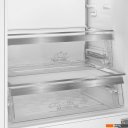 Холодильники Hotpoint HBT 400I