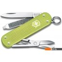Туристические ножи Victorinox Classic Alox SD Colors (лаймовый)