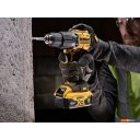 Шуруповерты, гайковерты, электроотвертки DeWalt DCD100YP2T (с 2-мя АКБ 5 Ач, кейс)