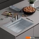 Кухонные мойки Roxen Stage 560250-60 сатин (c держателем для ножей, двумя коландерами, разделочной доской и дозатором) Кухонные мойки Roxen Stage 560250-60 сатин (c держателем для ножей, двумя коландерами, разделочной доской и дозатором)