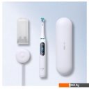 Электрические зубные щетки и ирригаторы Oral-B iO 8n (белый, 1 насадка)