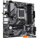 Материнские платы Gigabyte B650M D3HP AX (rev. 1.0) Материнские платы Gigabyte B650M D3HP AX (rev. 1.0)