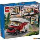Конструкторы LEGO City Кемпер-фургон для отдыха и приключений 60454