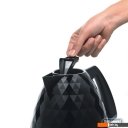 Чайники и термопоты DeLonghi KBJ 2001.BK